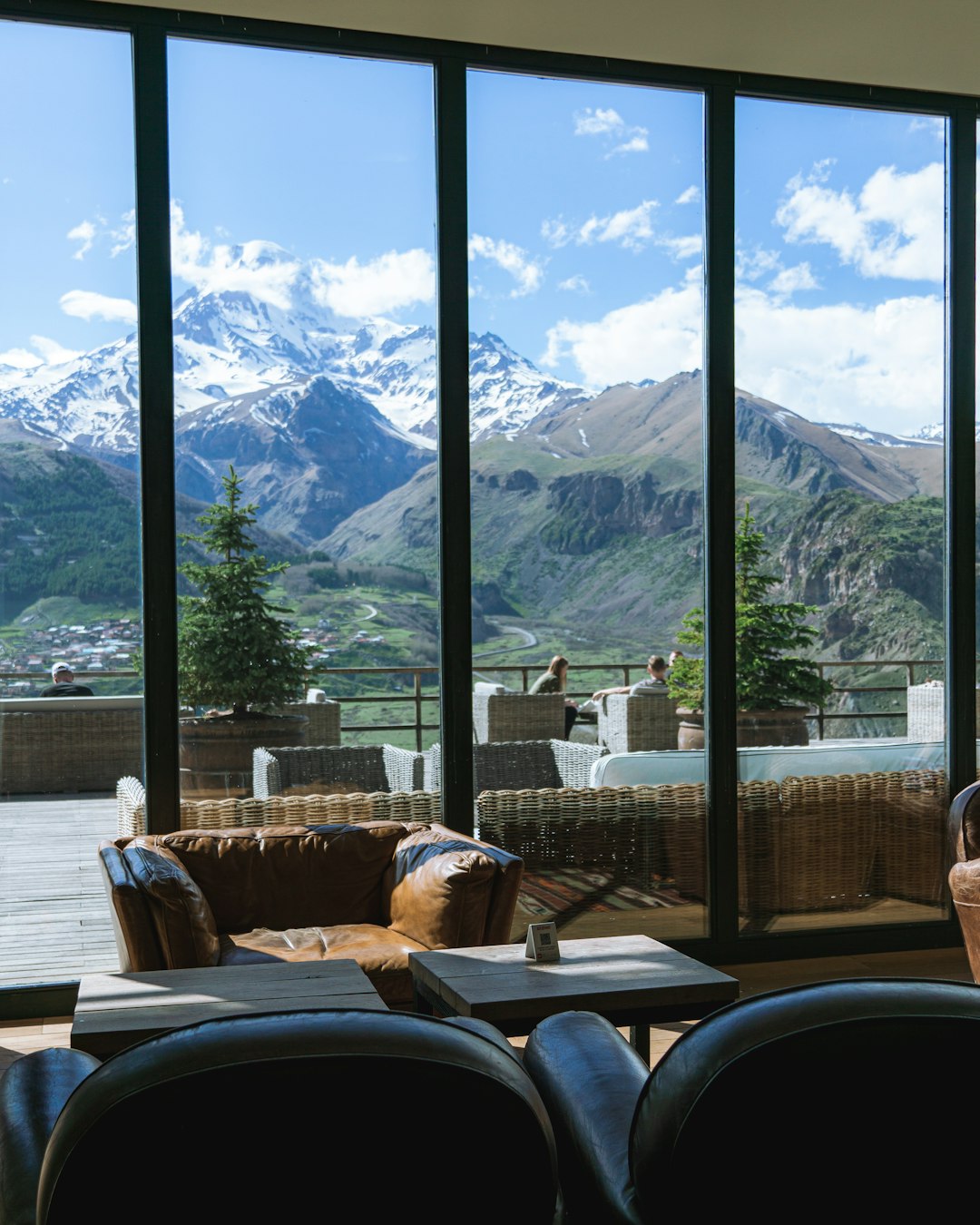 Premium Glacier Vista Suite