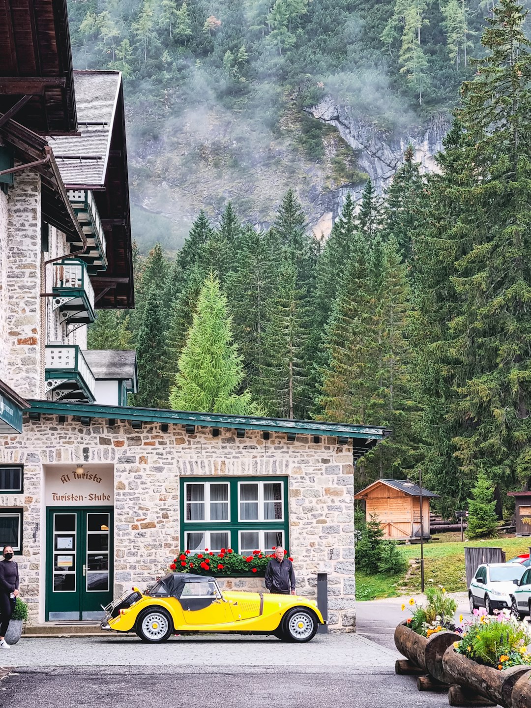 Deluxe Alpine Suite
